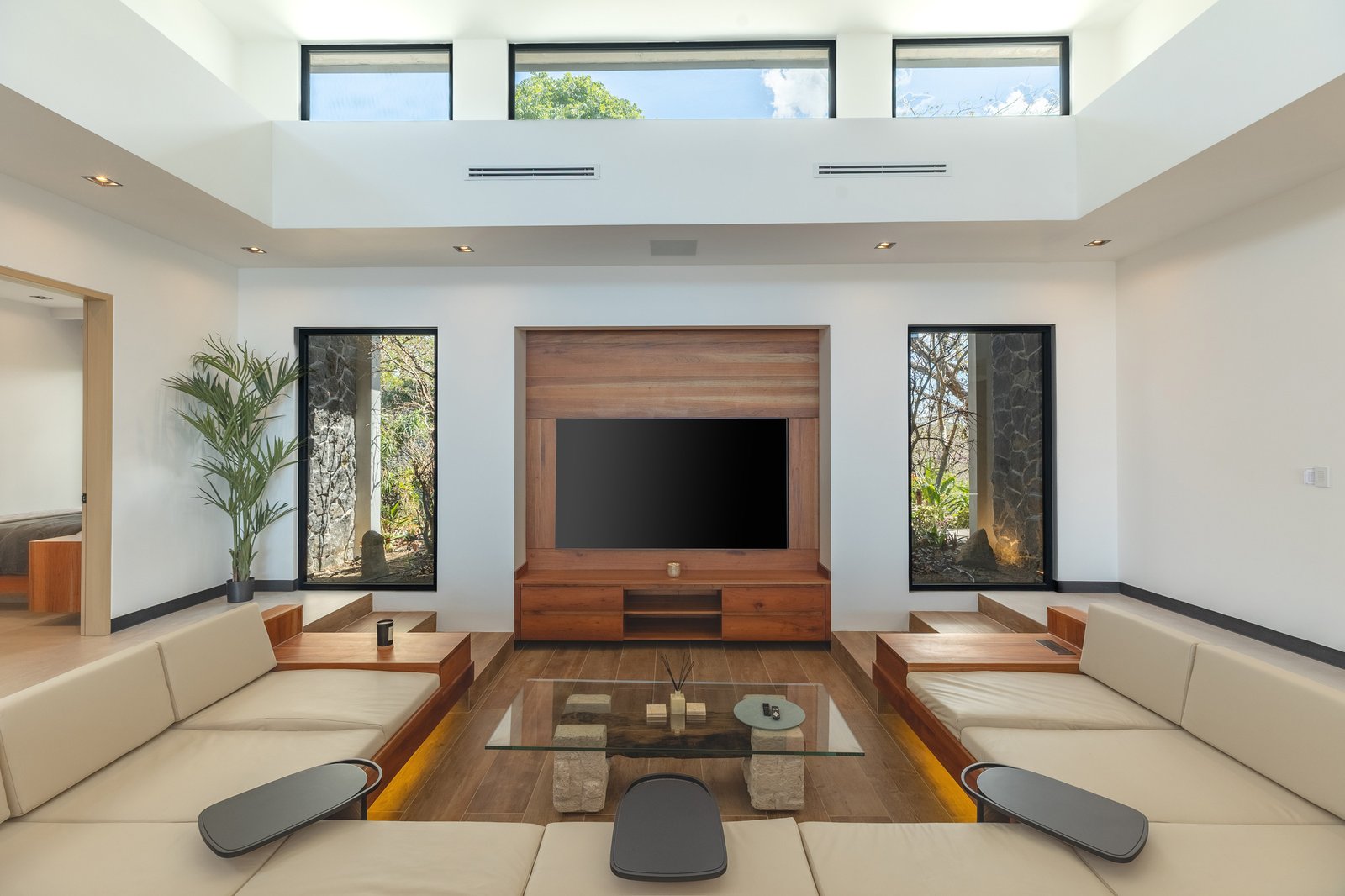 Interior Photo from Villa in Hermosa