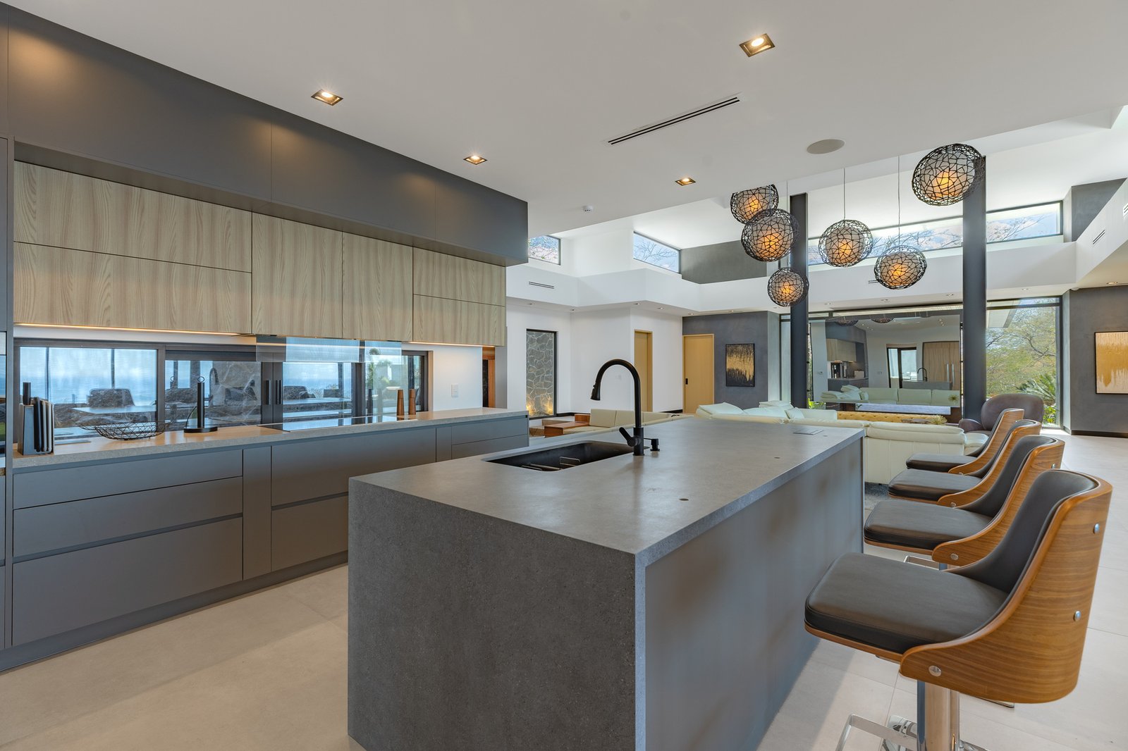 Interior Photo from Villa in Hermosa